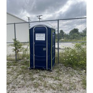 Construction portable toilet rental in Fort Wayne. Rent a portable toilet rental in Fort Wayne.