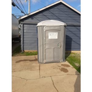Handicap portable toilet rental in Fort Wayne. Where to rent a portable toilet in Fort Wayne. 